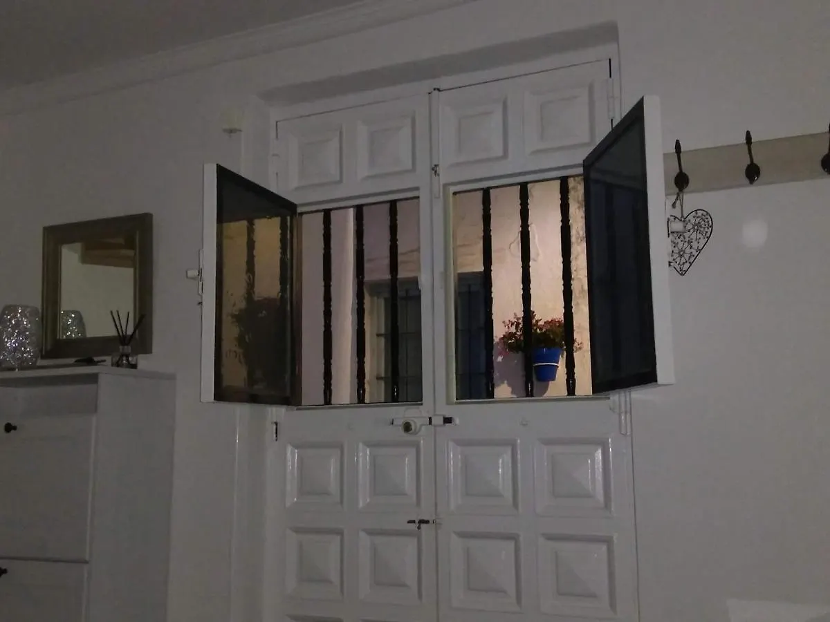 Traditional townhouse La Casita in Algarrobo village Spagna